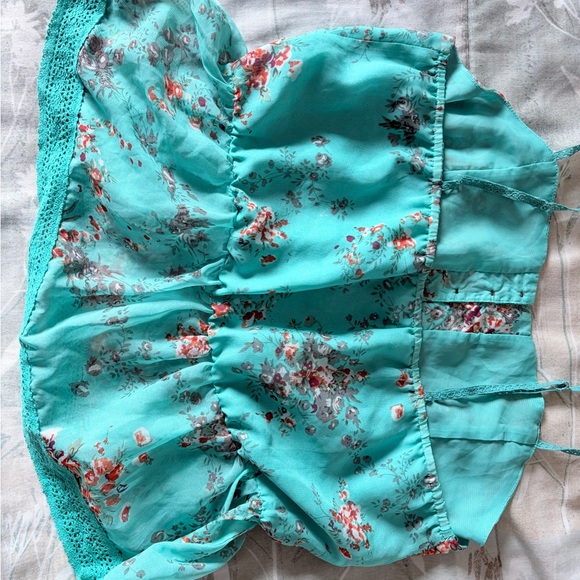 Iris Basic Teal Floral Women's Top - Picture 5 of 13